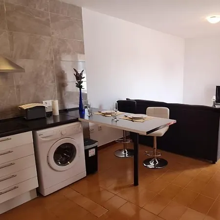 Comodo Apartamento En * Caleta De Fuste